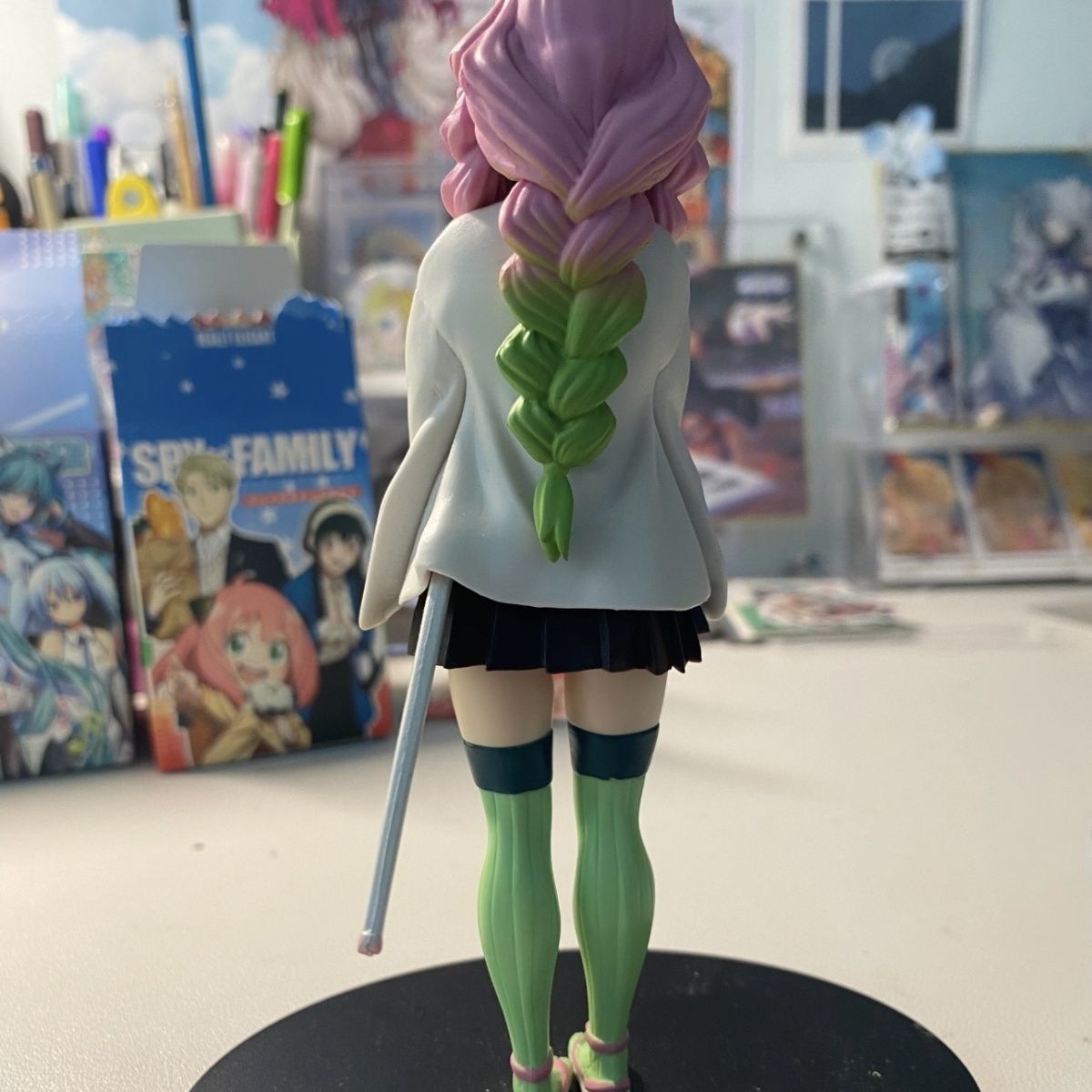 Demon Slayer Love Pillar Mitsu - огляд і ціна Cosplay Prop Display