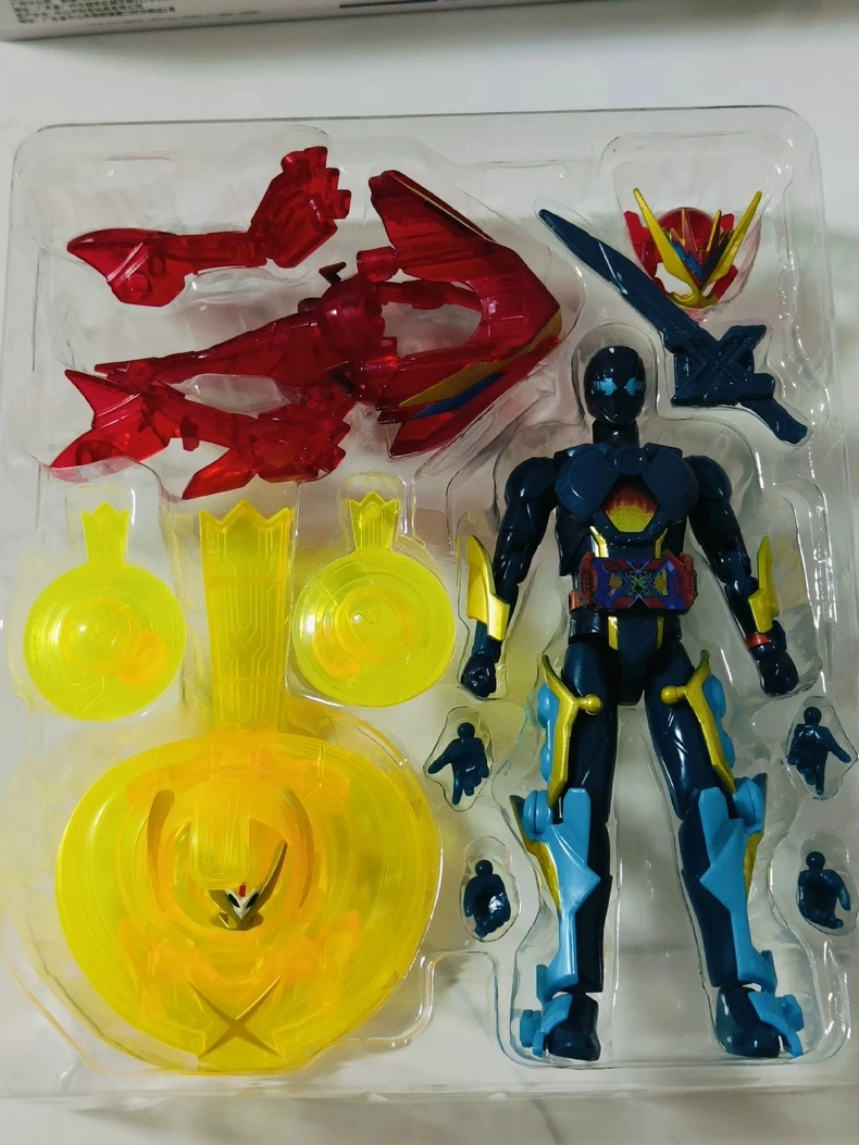 Bandai Kamen Rider Deluxe Supe - огляд і ціна Cosplay Prop Building