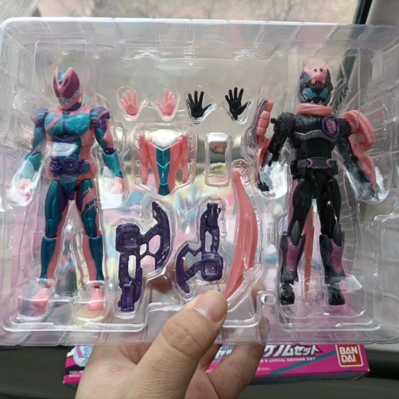 Bandai Kamen Rider Deluxe Supe - огляд і ціна Cosplay Prop Building