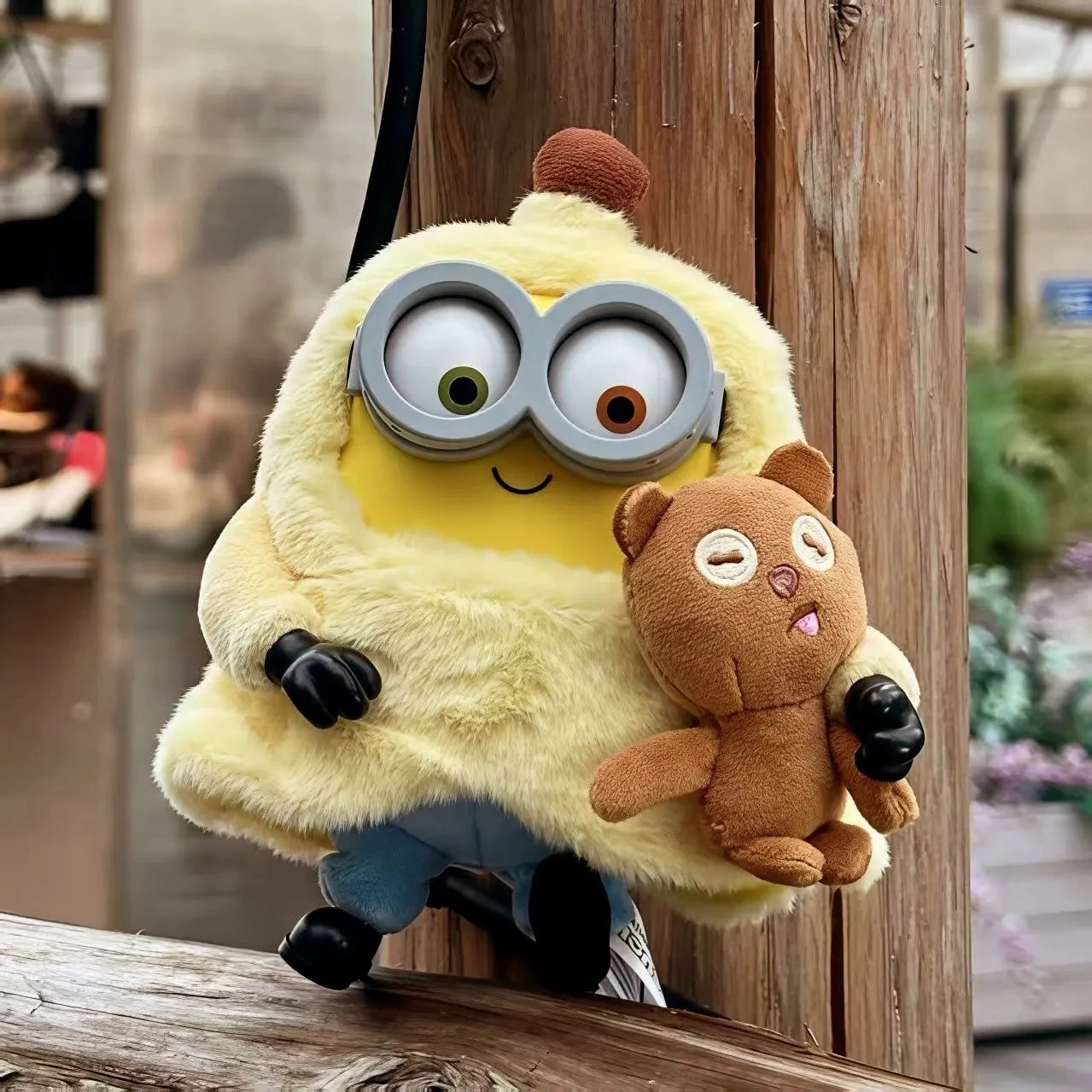 Hot New BOB&TIM Minions Better - огляд і ціна Cosplay Fire Prop